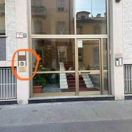 Apartman Centralissimo Trilocale A Pochi Passi Dal Duomo Milánó